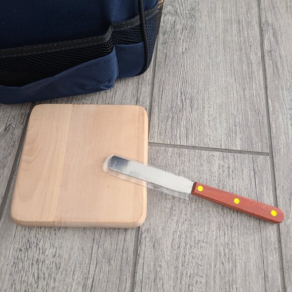 Picnic Time Florida Gators Insulated Wine Tote with Cutting Board & Knife Set - Picture 10 of 12